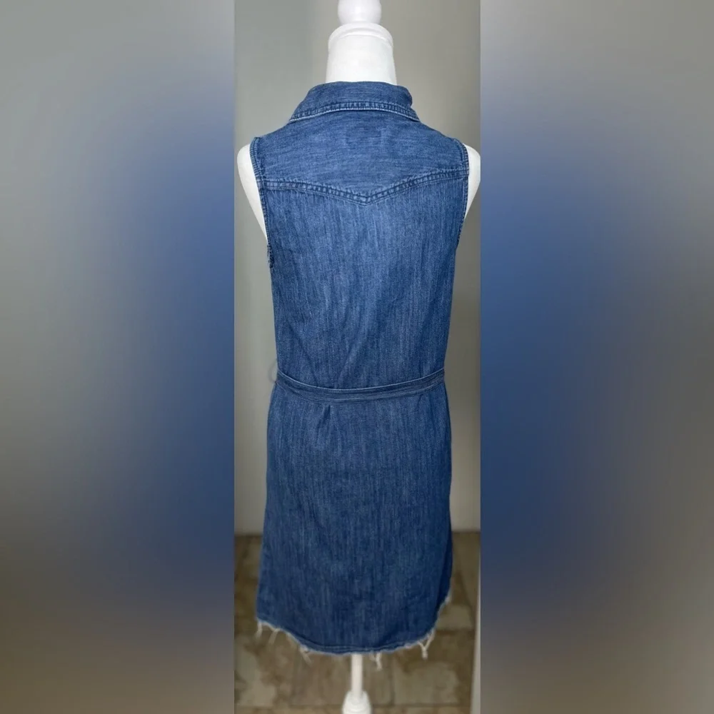 Universal Thread Blue Button Sleeveless Down Raw Hem Denim Dress XSmall Casual - Picture 7 of 11